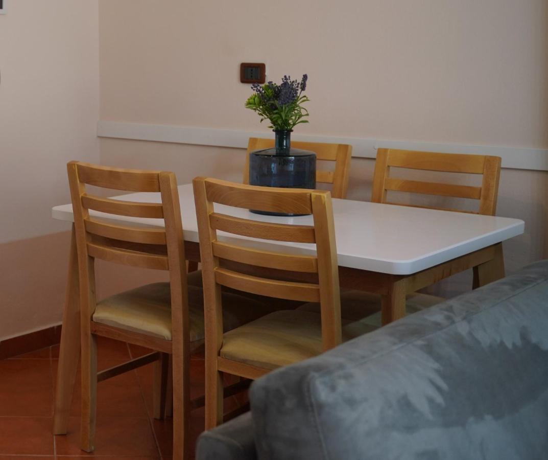 Stylish Apartment Near Tirana Center Eksteriør billede